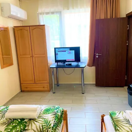 Bulgaria - Cheap Month Apartman Szvistov