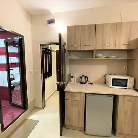 Bulgaria - Cheap Month Apartment *